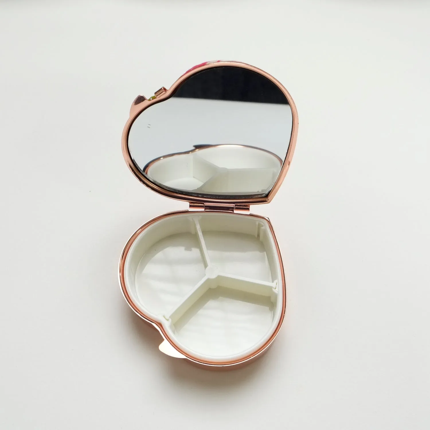 3-Day Heart Shaped Mirror Jewelry Pill Box Compact Container (15 available)