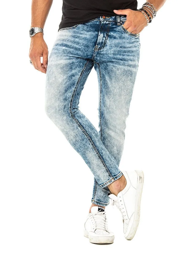 ALUN SLIM JEANS IN LIGHT BLUE