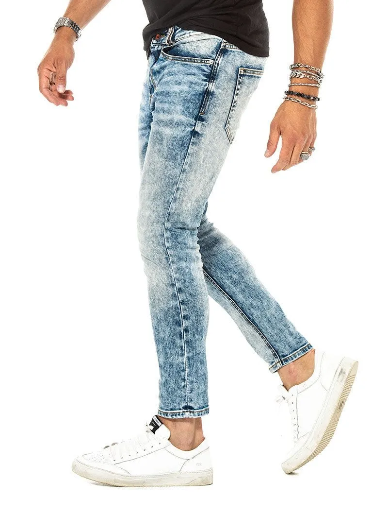 ALUN SLIM JEANS IN LIGHT BLUE