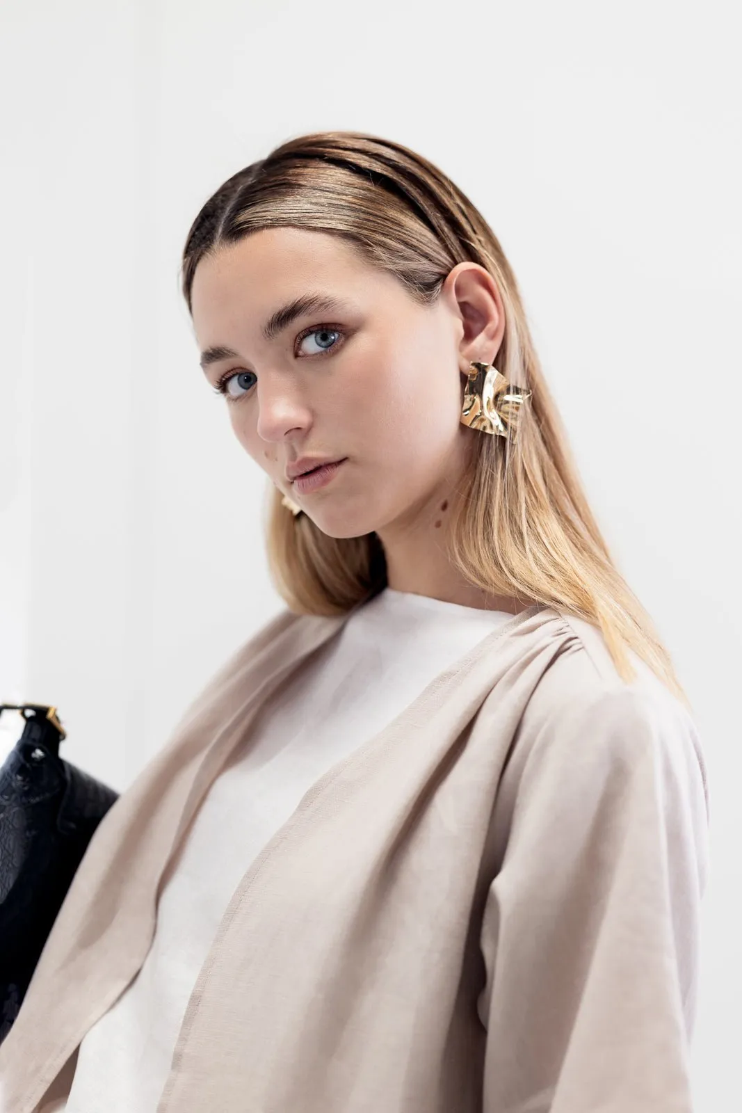 Charlie Kimono Linen Jacket – For Layering with Ease