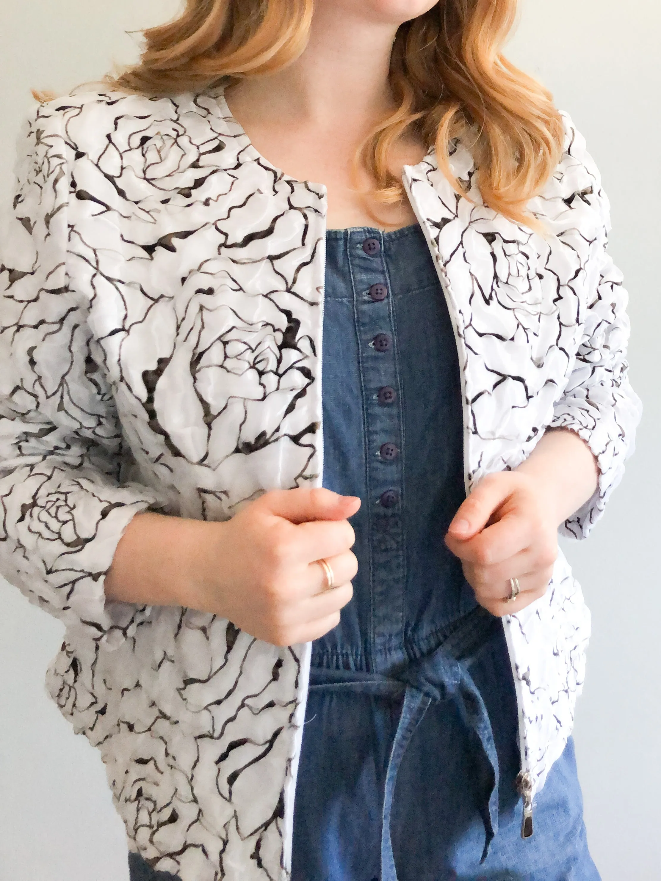 Ell Jay White Tulle Rose Print Jacket - Size 16