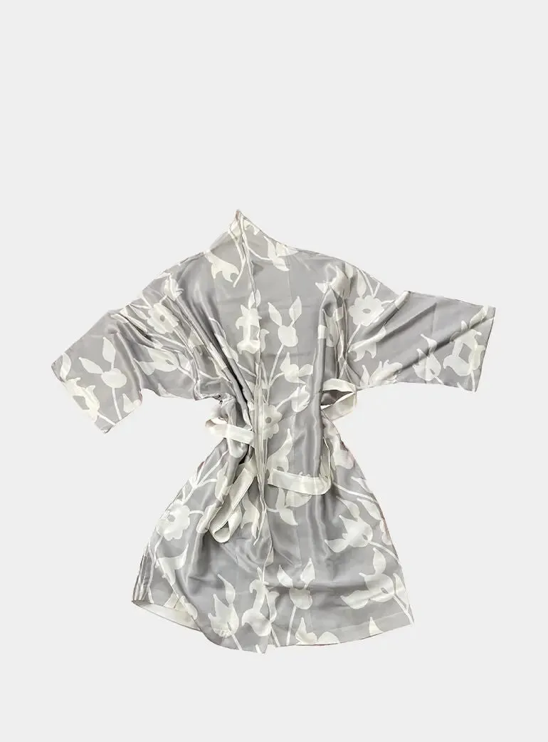 Kimono Silk Robe - Grey With White Foliage