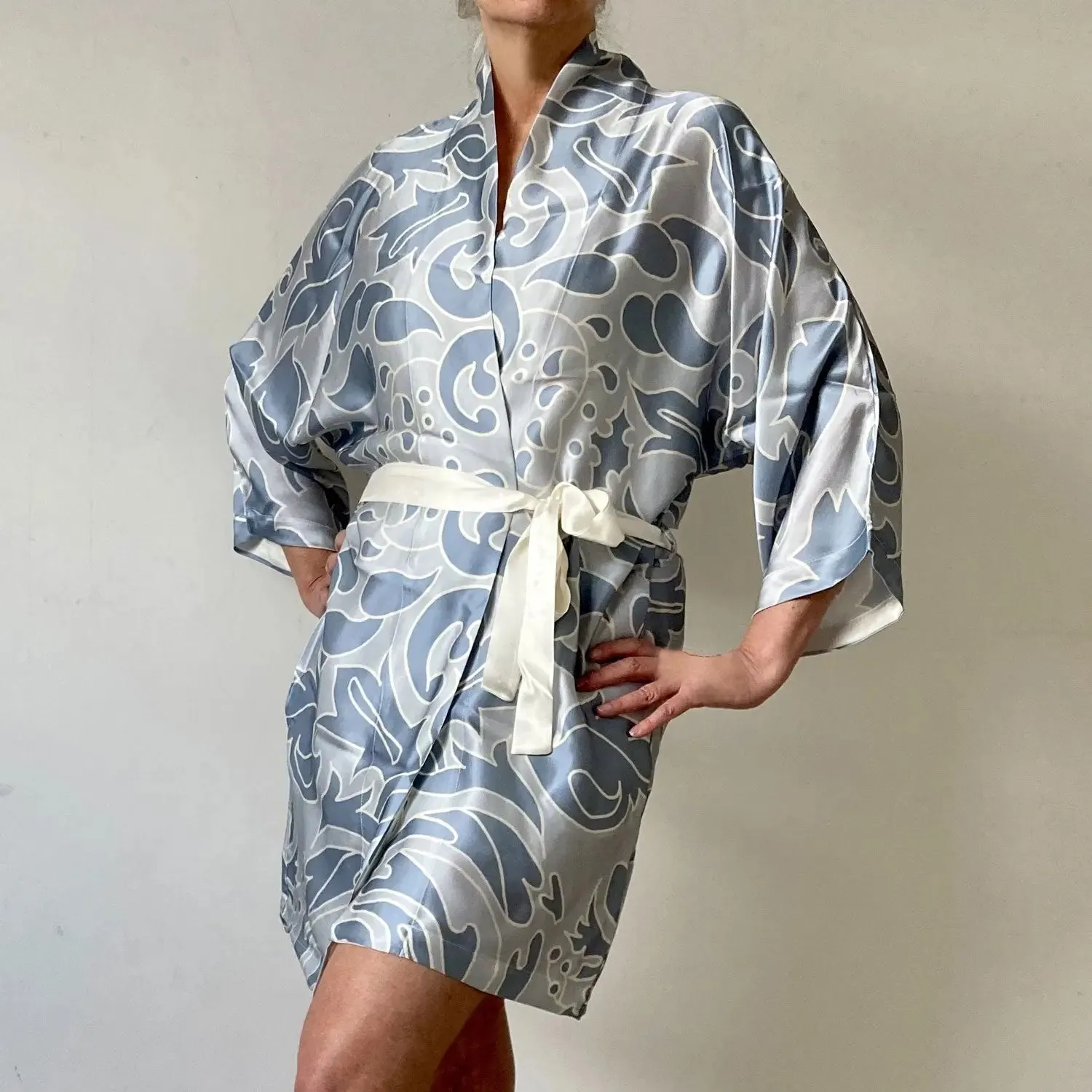 Kimono Silk Robe - Hummingbird Damask Blue on Blue