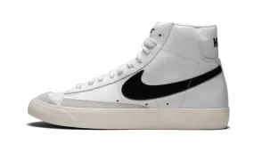 Nike Blazer Mid 77 Vintage White Black