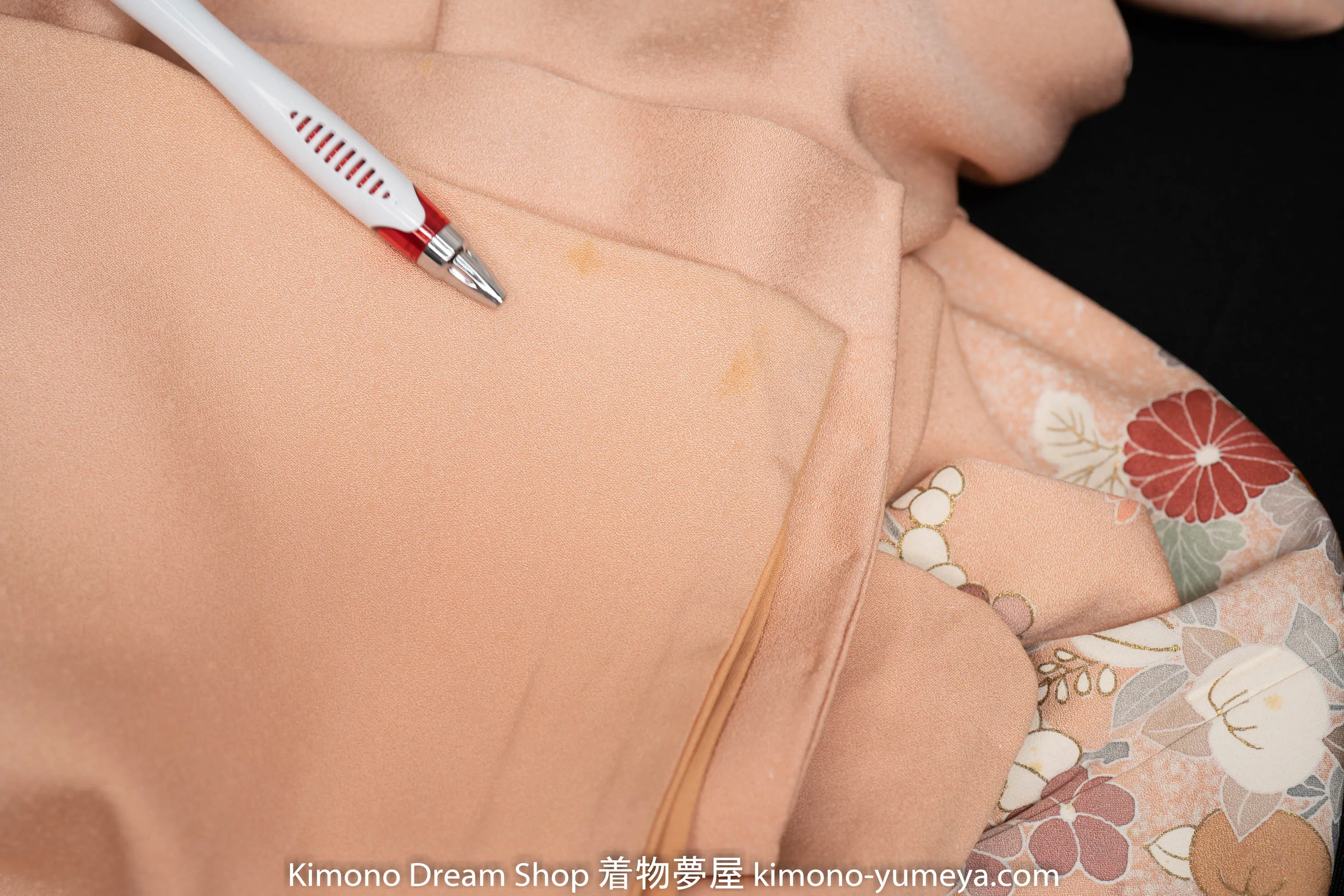 Pink Homongi - Vintage Formal Women's Japanese Kimono - Hand Painted Paint Splatter Peonies Botan