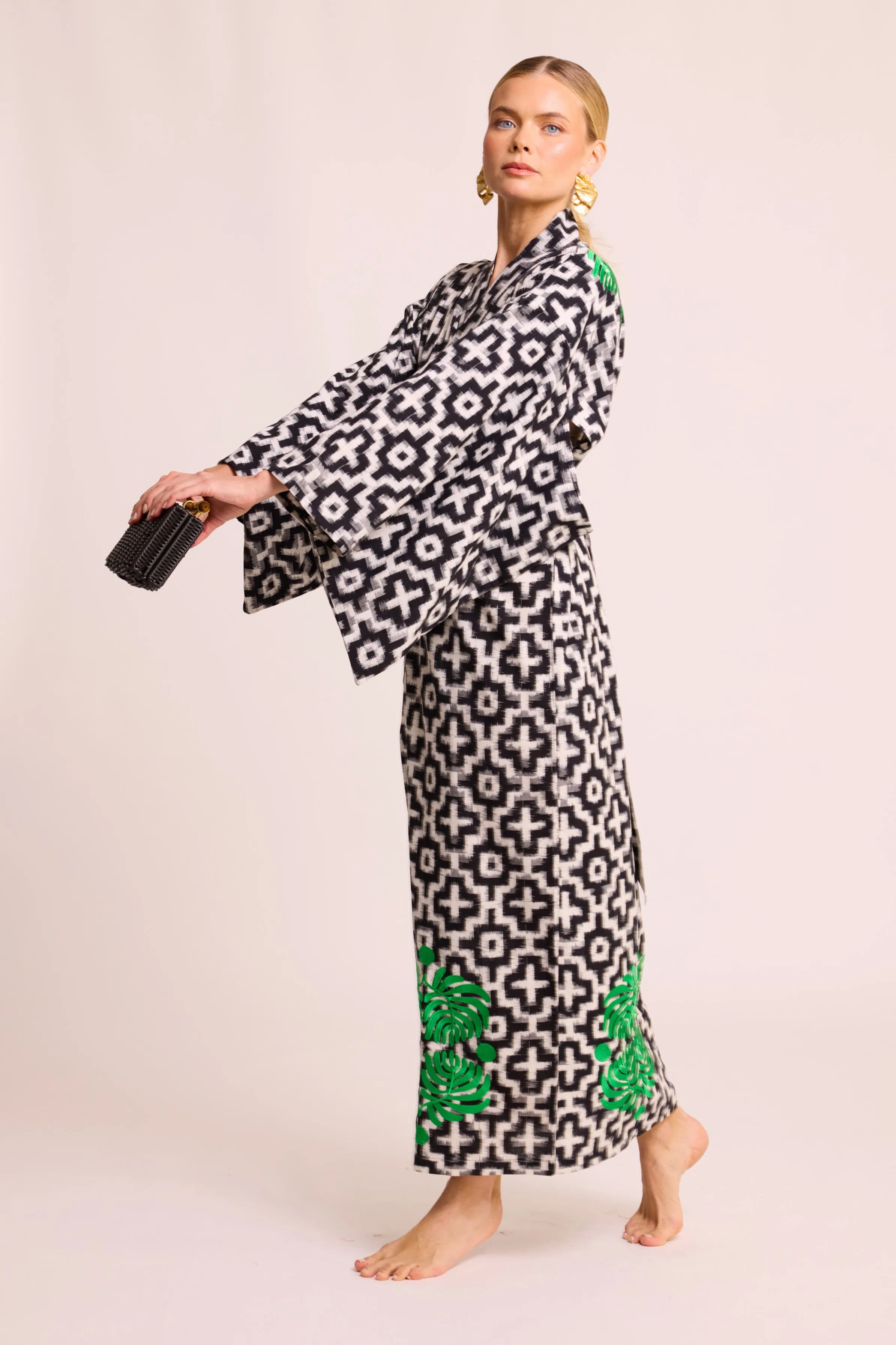 Rodoo White Kimono