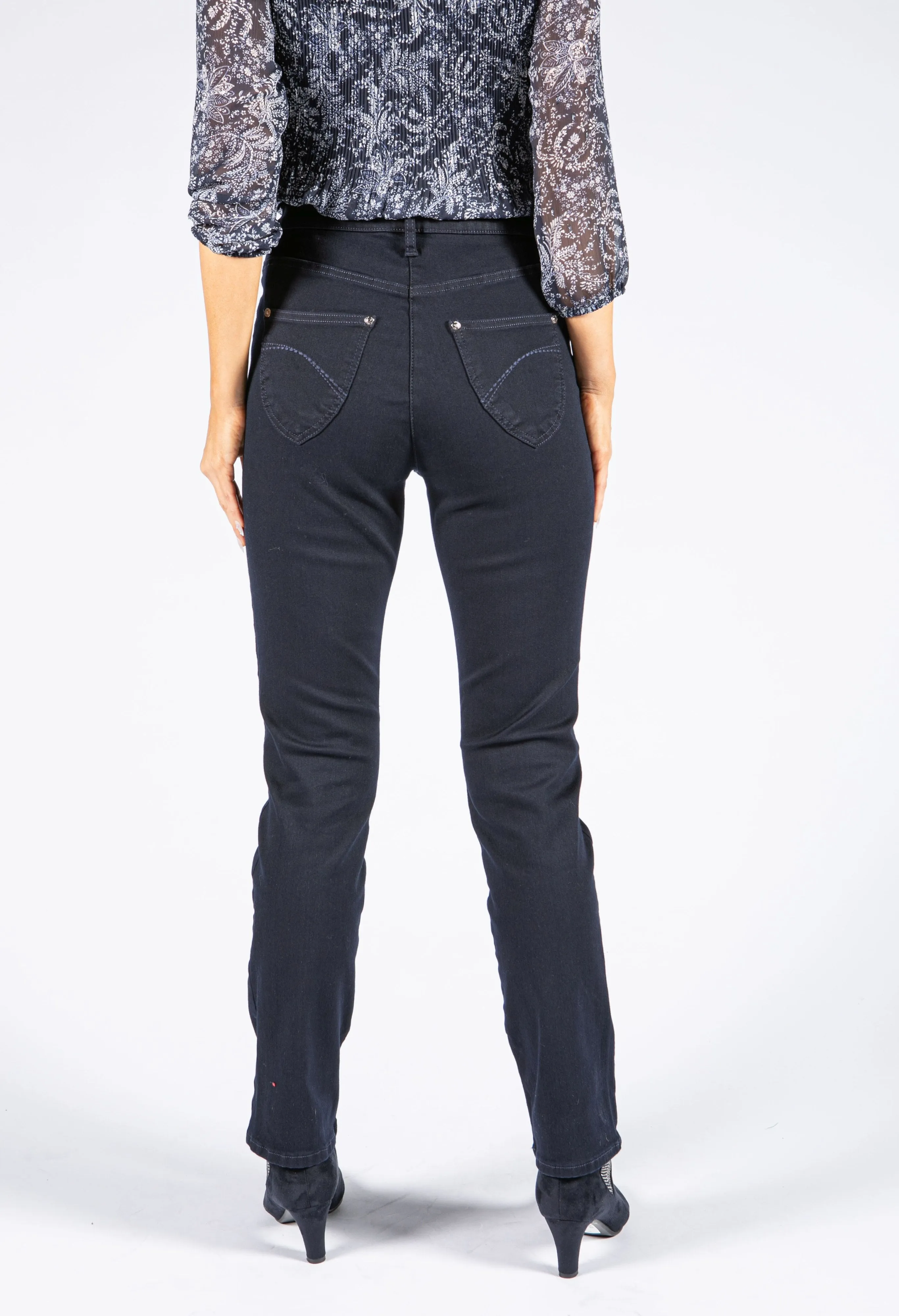 Straight Fit Jeans