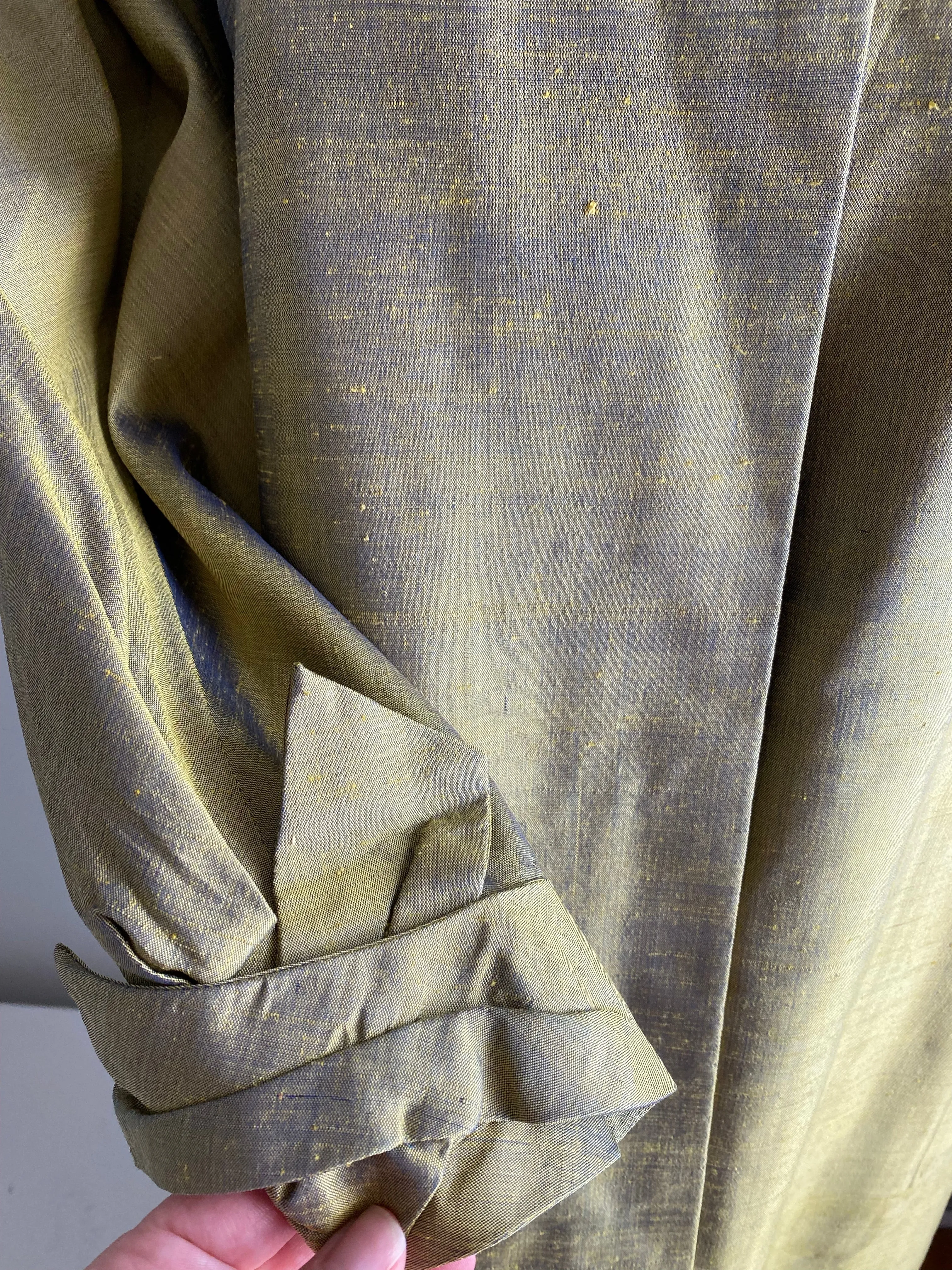 Stunning 1950's Star of Siam Iridescent Autumn Green Silk Cocoon Coat / ML