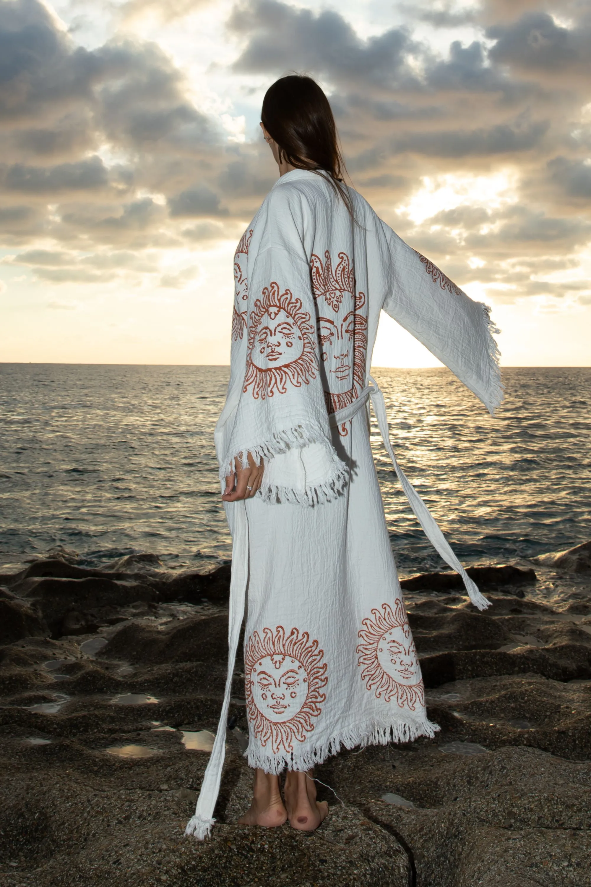 SUN GODDESS Kimono