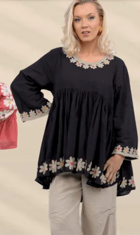 The Paperlace Daisy Printed Tunic Black PLDN-866D