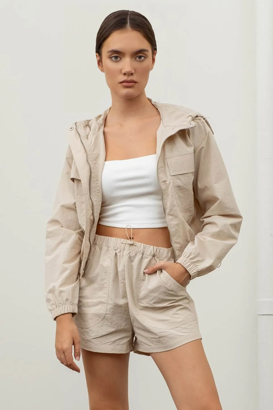 ZIP UP HOODED WINDBREAKER JACKET
