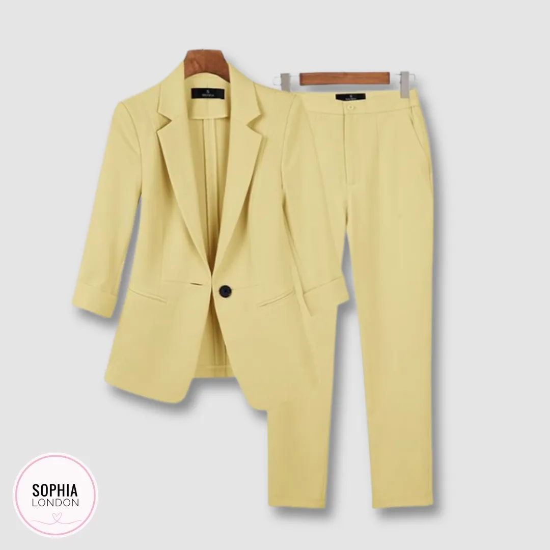 Zoe - Classic Set Blazer and Trousers